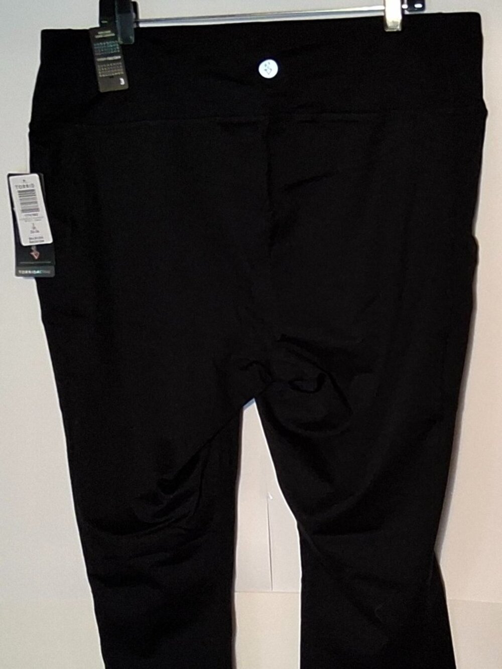 Torrid Active 4A Legging Black Capri Leggings w/Pockets